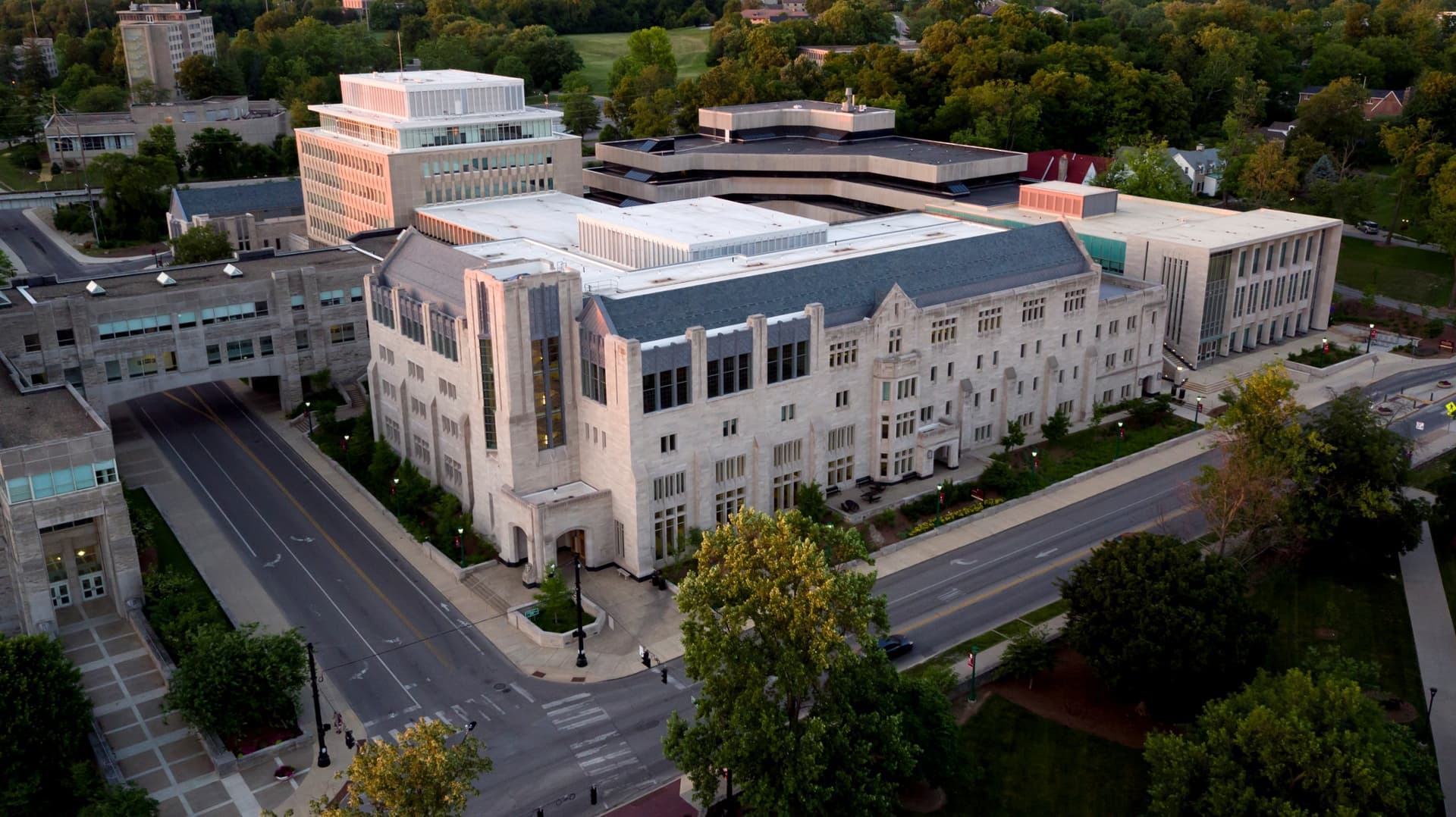 Indiana University (Kelley)
