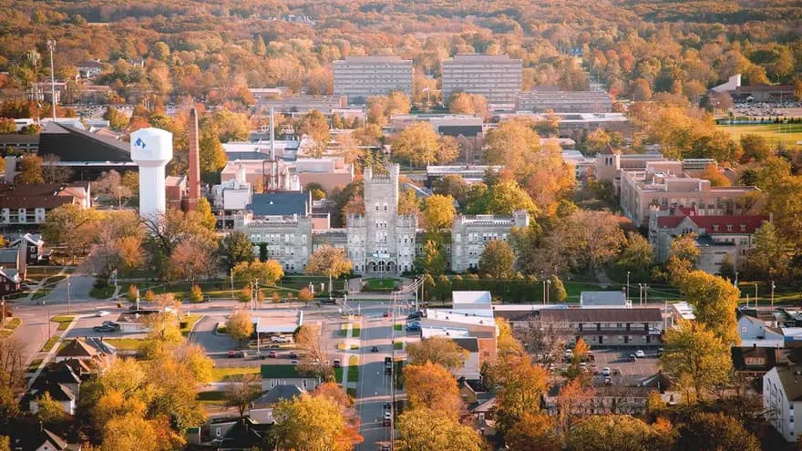 Eastern Illinois University