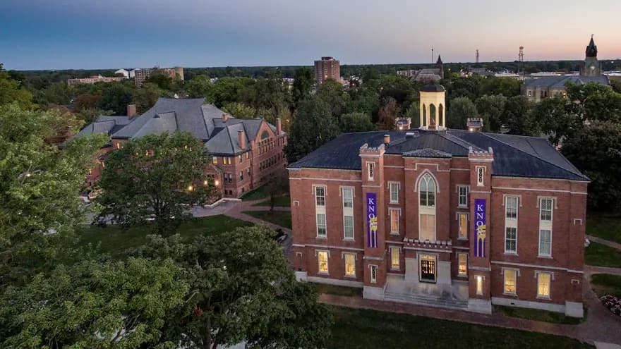 Knox College