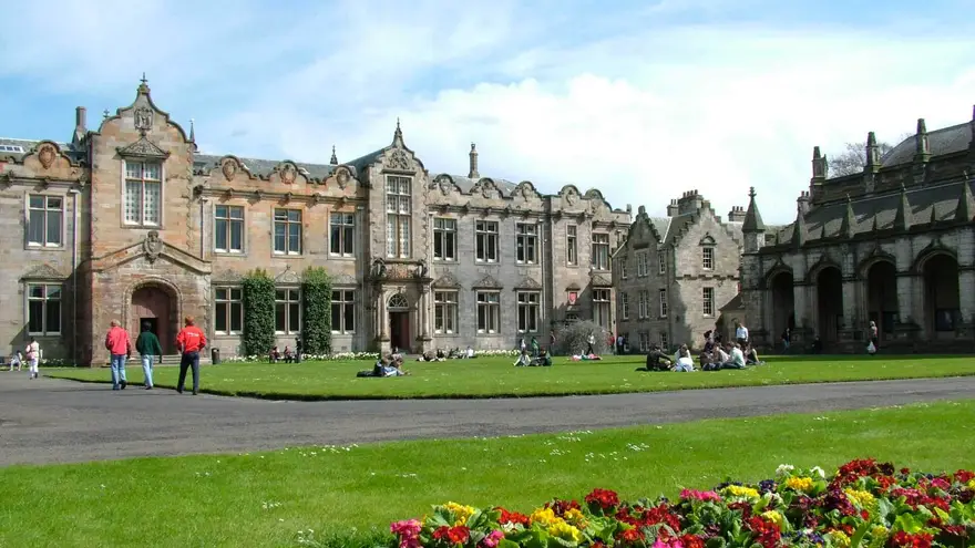 Saint Andrews University