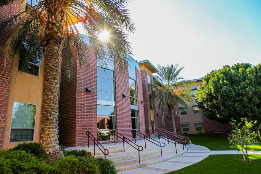 University of Advancing Technology