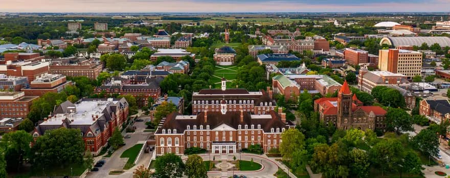 University of Illinois at Urbana-Champaign