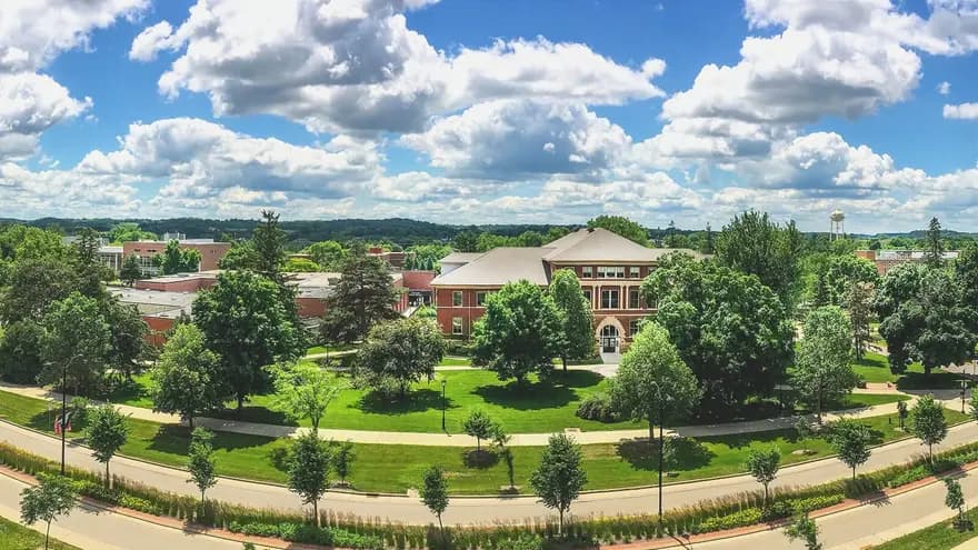 University of Wisconsin River Falls