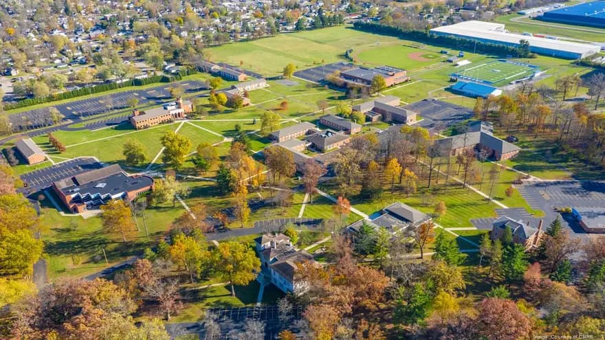 Urbana University